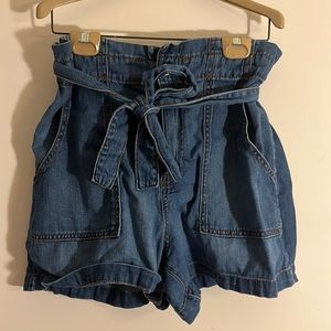 Banana Republic paper bag denim shorts, size 12